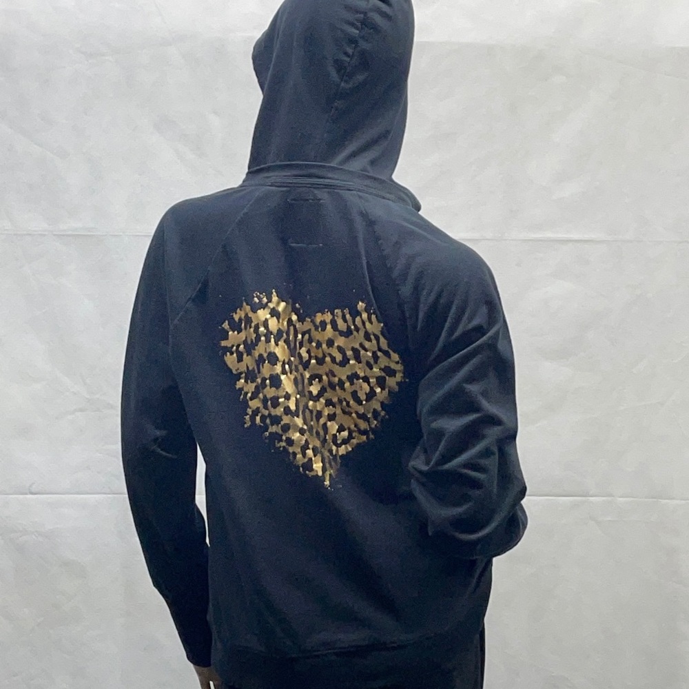 Jenni Women Black Pullover Gold Heart Hoodie